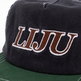 ITALICS HAT
